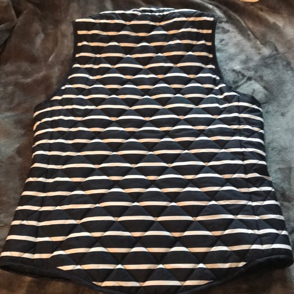 GAP Striped Vest - Picture 4 of 4